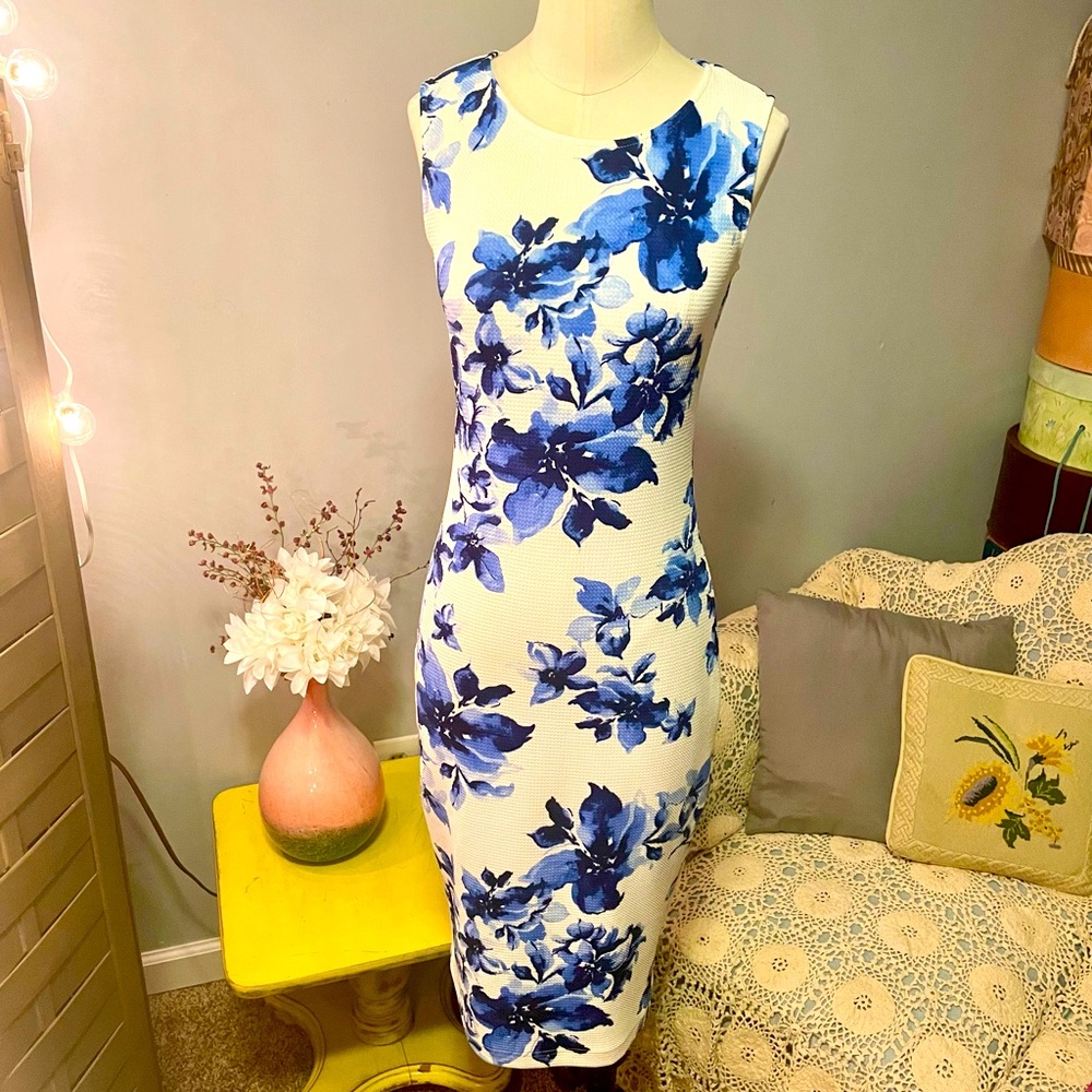 Vintage Olivia Matthew’s Blue Floral Dress